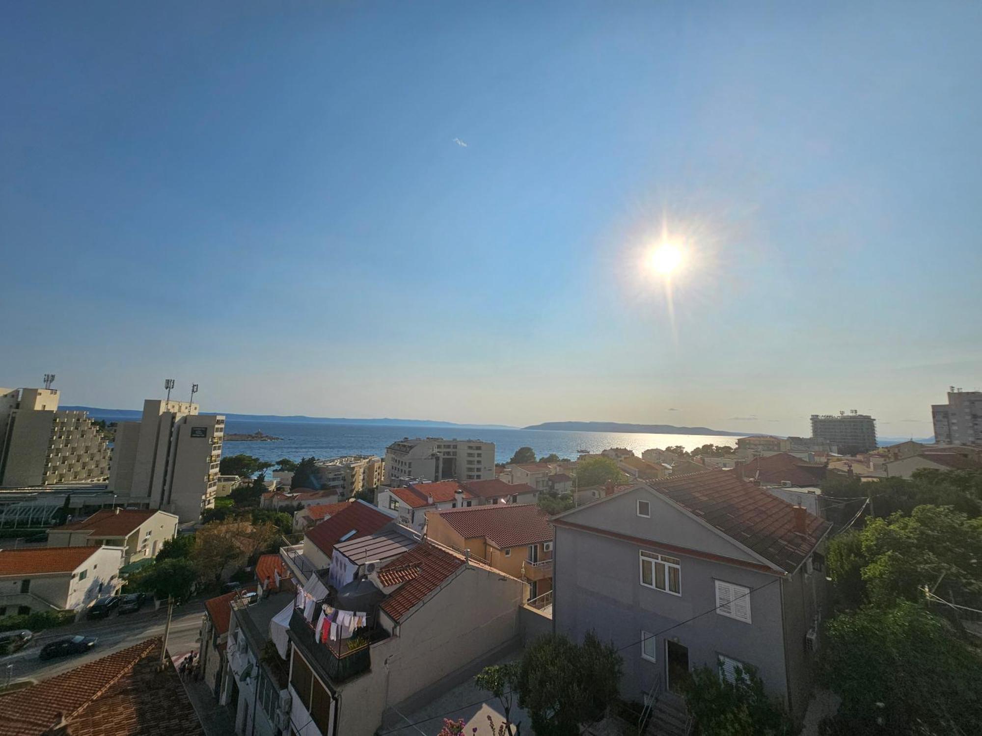 Apartmani Sole Макарська Екстер'єр фото