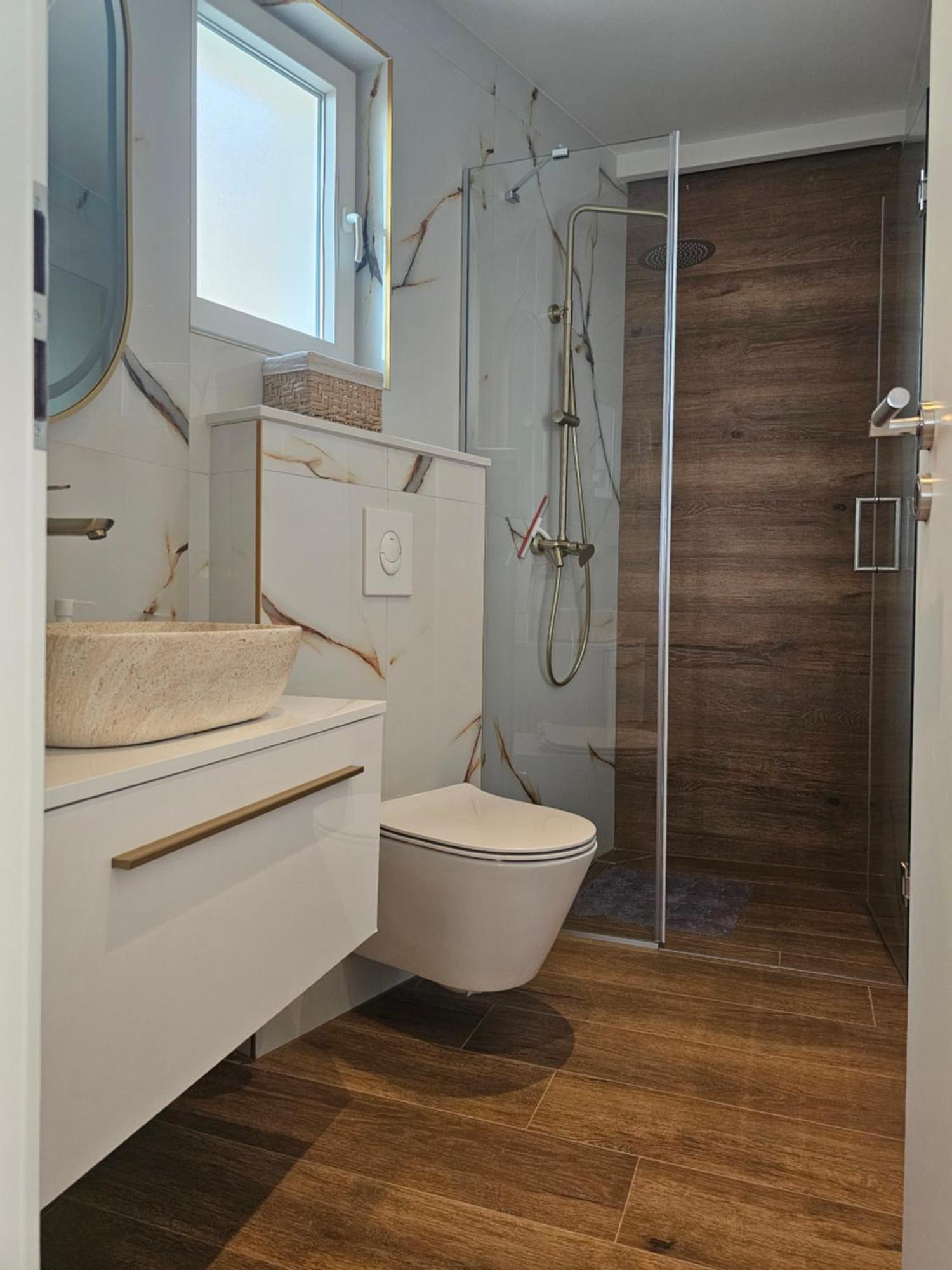 Apartmani Sole Макарська Екстер'єр фото