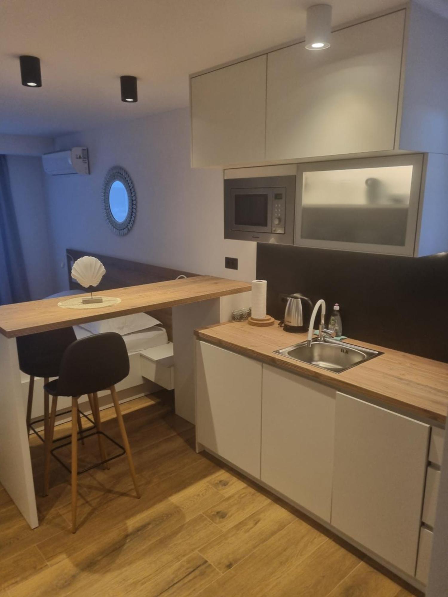 Apartmani Sole Макарська Екстер'єр фото